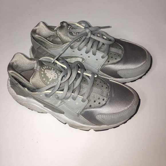 silver huraches